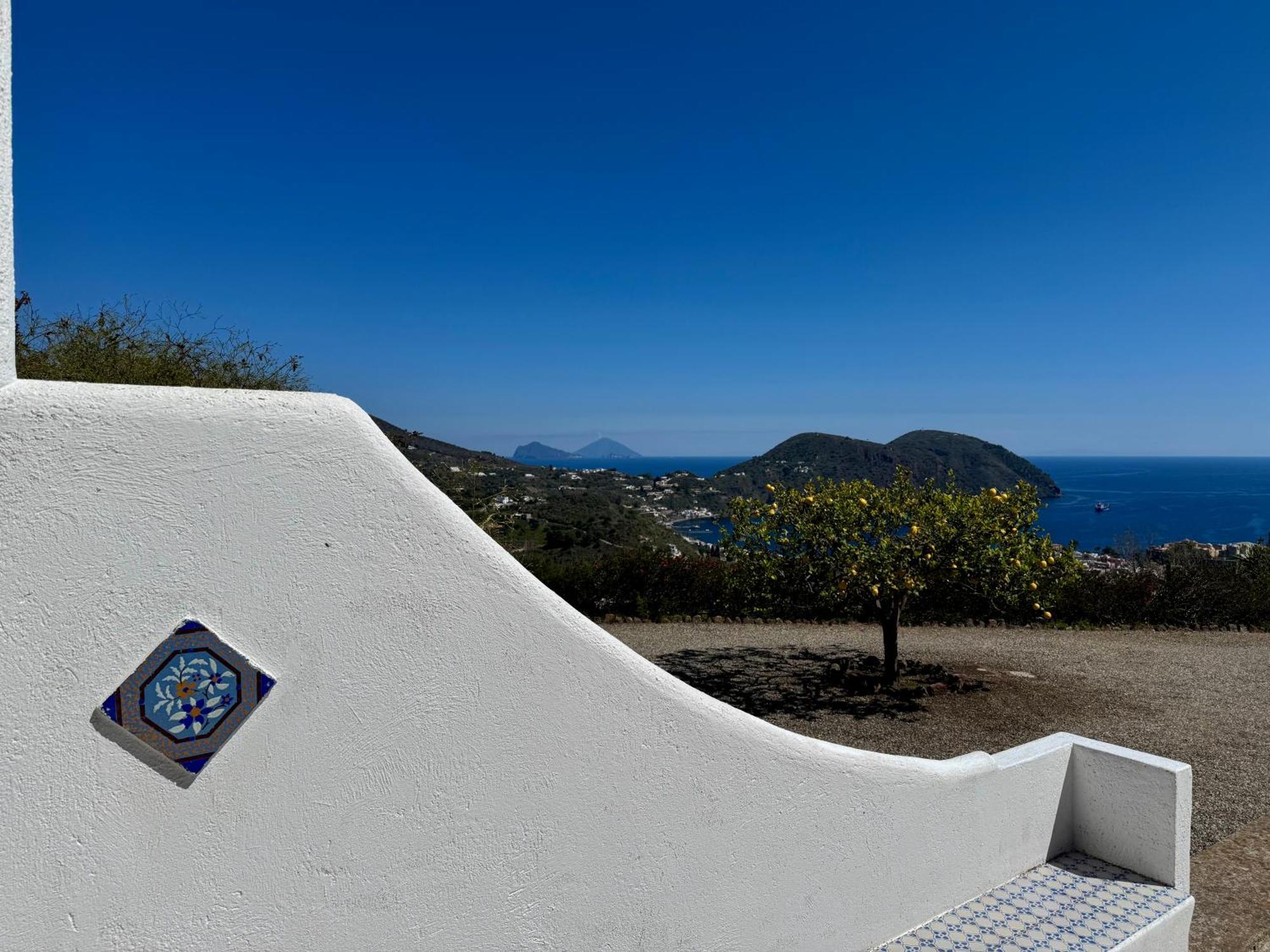 Villa 'A Pisa Lipari  Luaran gambar