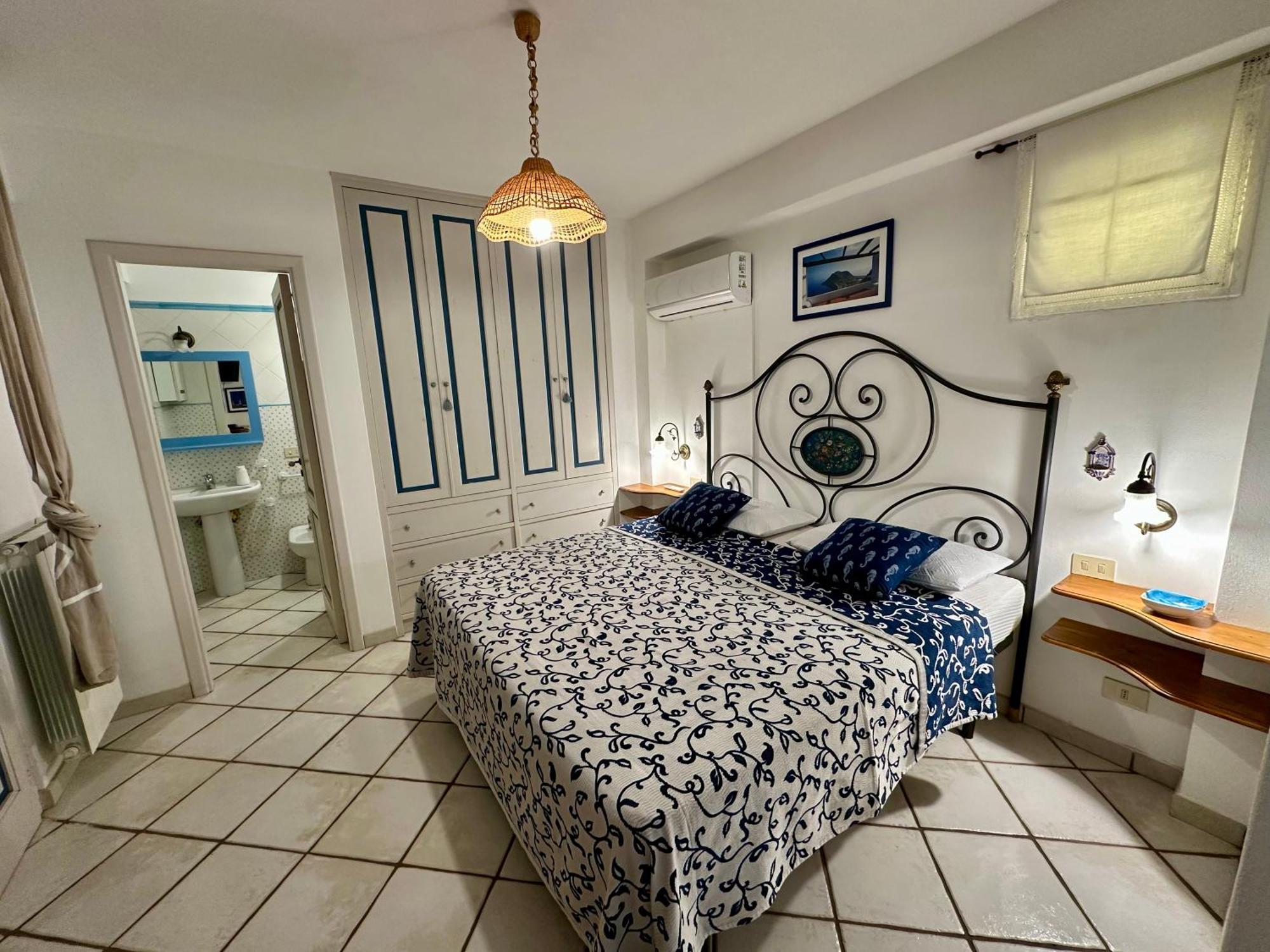 Villa 'A Pisa Lipari  Luaran gambar